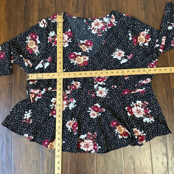 NWOT TORRID Floral Print LS Chablis Corset Top Peplum in Black/Pink - Picture 11 of 12